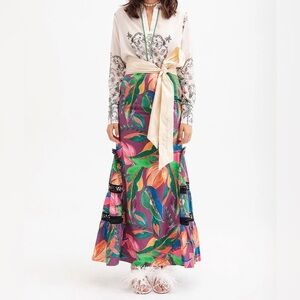 ISLA & WHITE Berta Tropical Floral Lace Insert Mermaid Formal Gown Maxi Skirt S